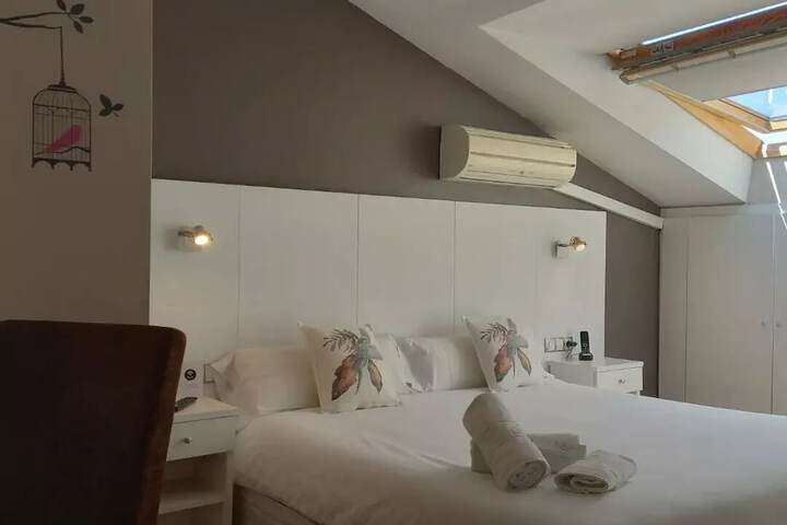 Room 7 of 101