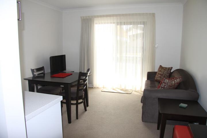 Room 40 of 64