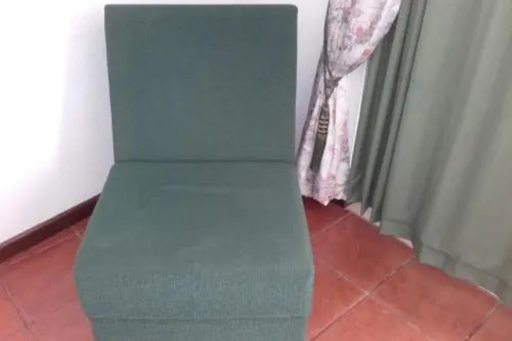 Room 4 of 19