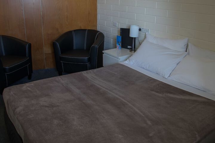 Room 7 of 21