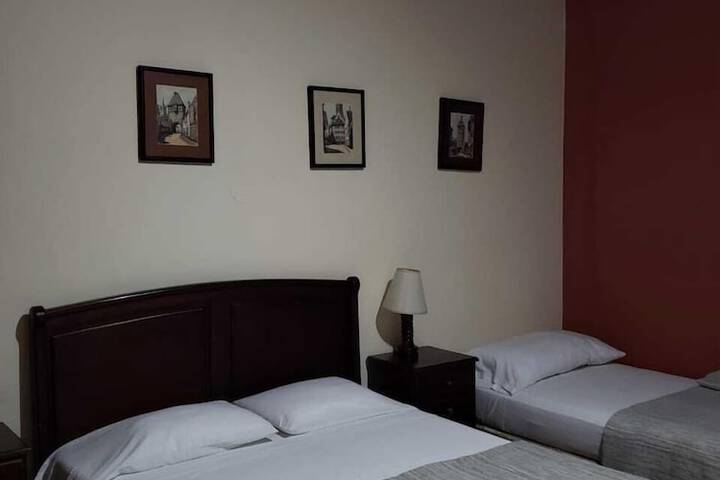 Room 29 of 40
