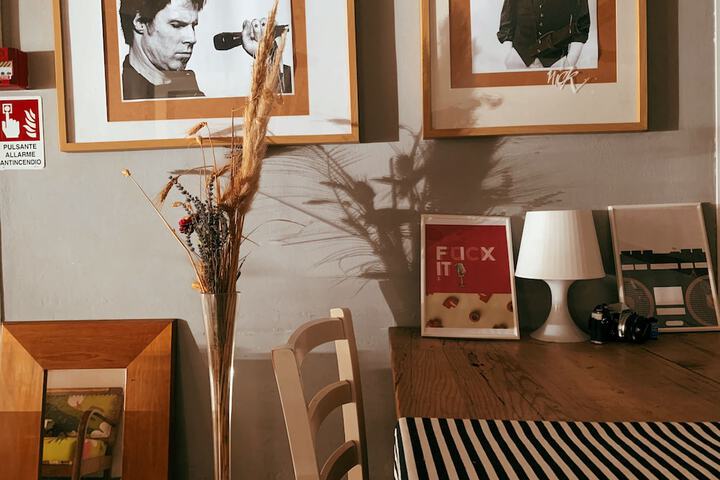 Room 74 of 118