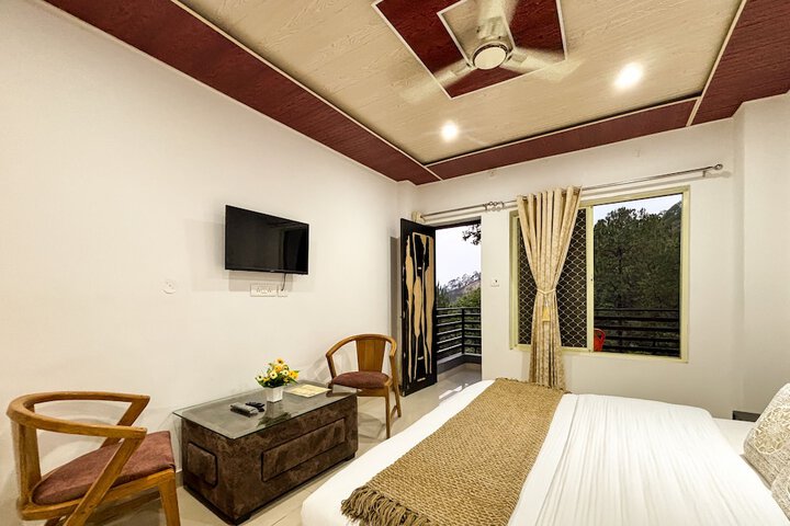 Room 4 of 69