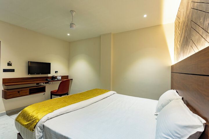 Room 6 of 58