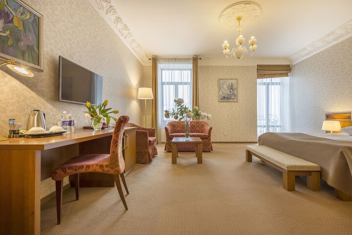 Room 22 of 69