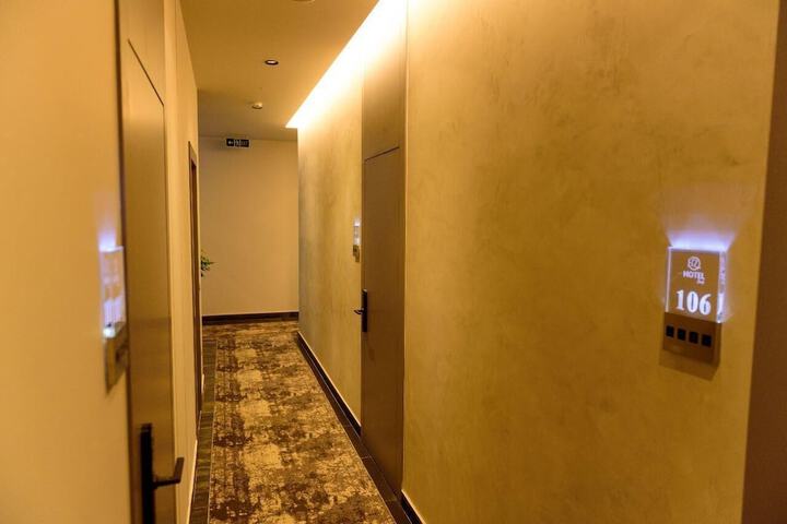 Room 49 of 88