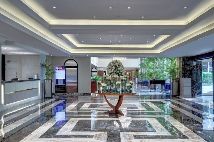 Hotel Lobby