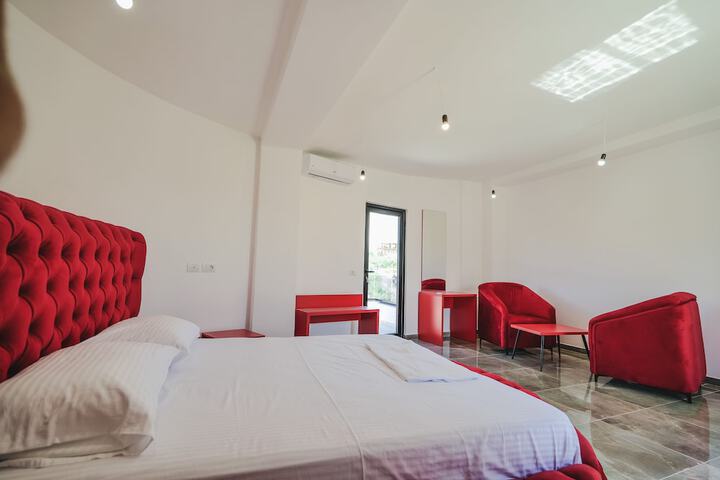 Room 14 of 62