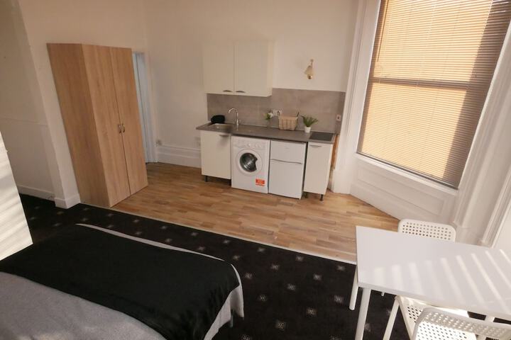 Room 18 of 49