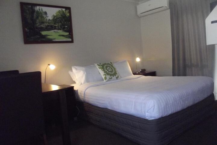 Room 18 of 55