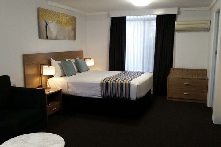 Room 12 of 47