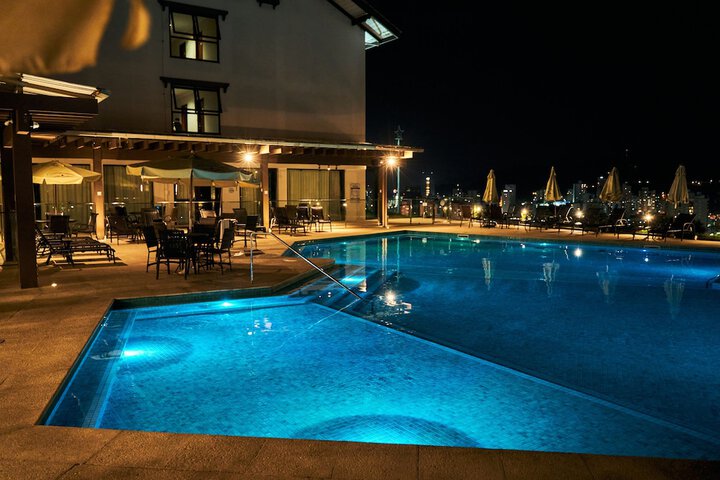 Pool 23 of 55