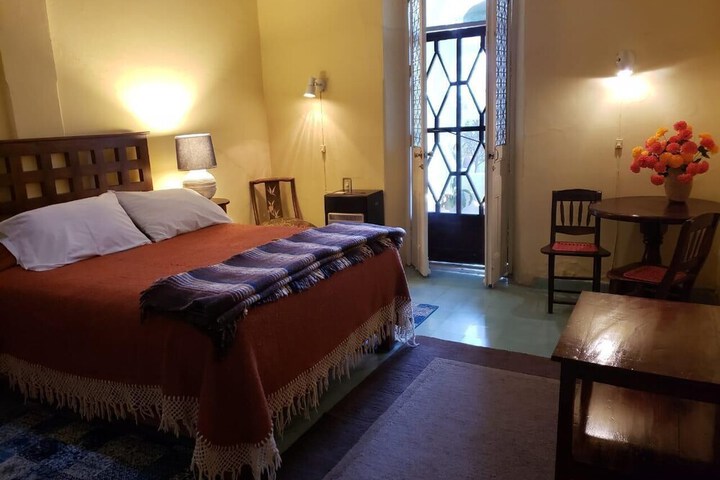 Room 8 of 24