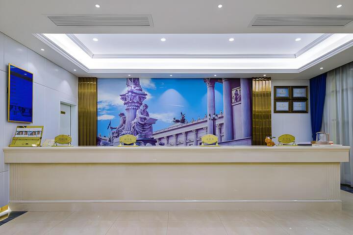 Hotel Interior 16 of 48