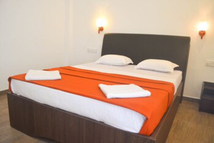 Room 5 of 7