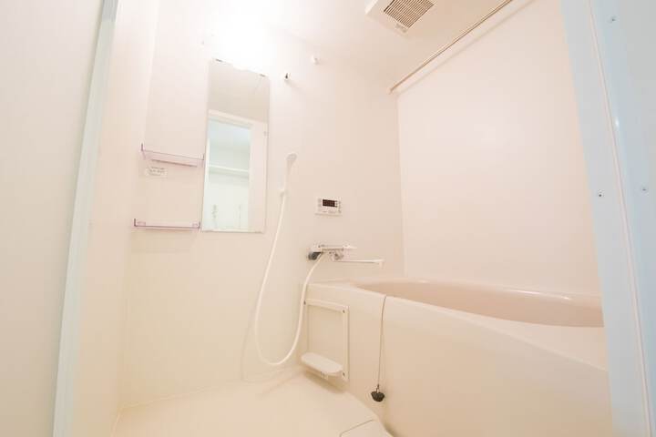 Bath Interior