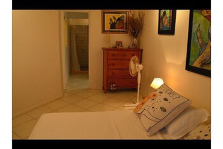 Room 13 of 24