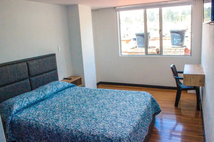 Room 4 of 15