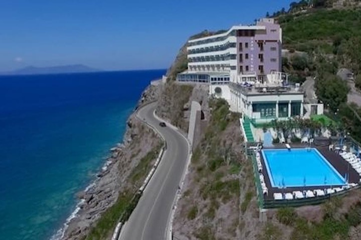 Caposkino Park Hotel