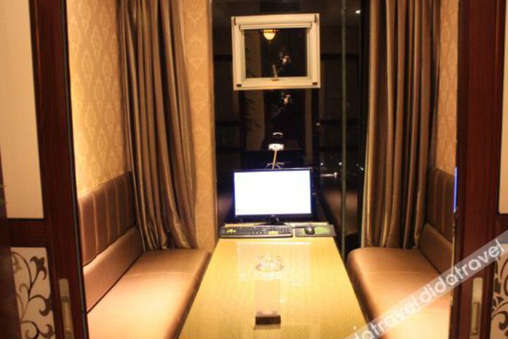 Hotel Interior 7 of 9