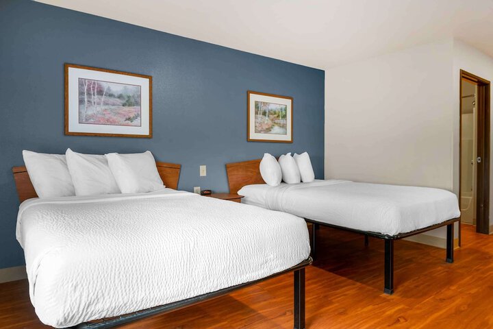 Studio with Double Bed (7 of 9)
