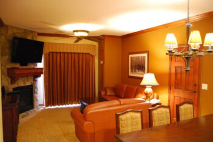 Room 2 of 7
