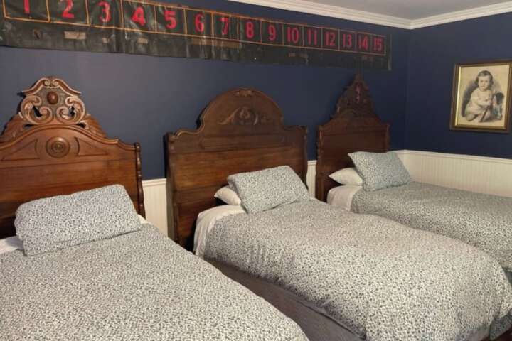 Room 64 of 143