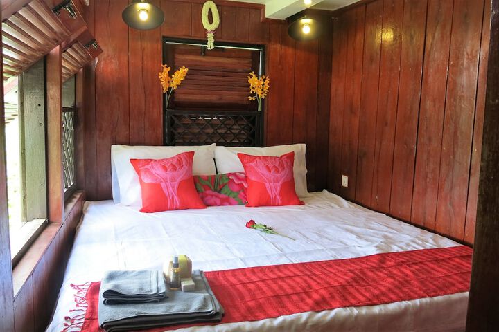 Room 3 of 58
