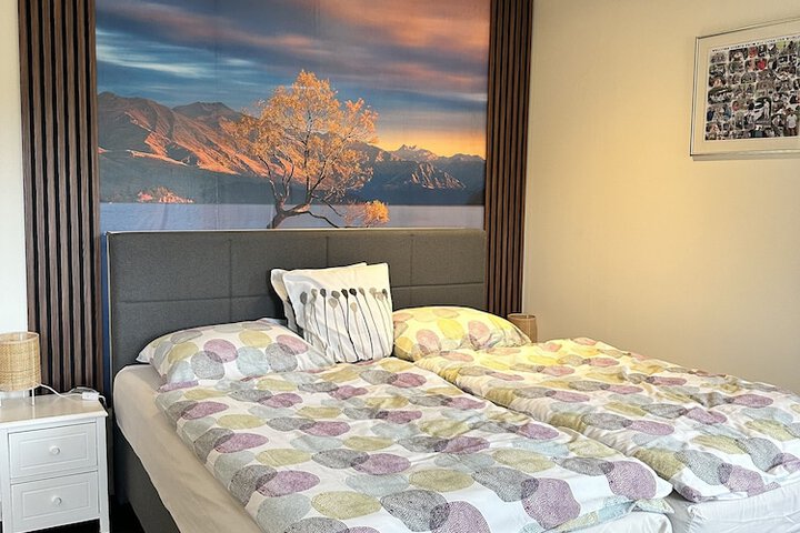 Room 13 of 86