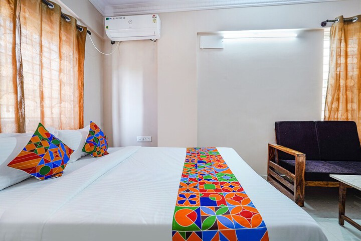Room 8 of 31