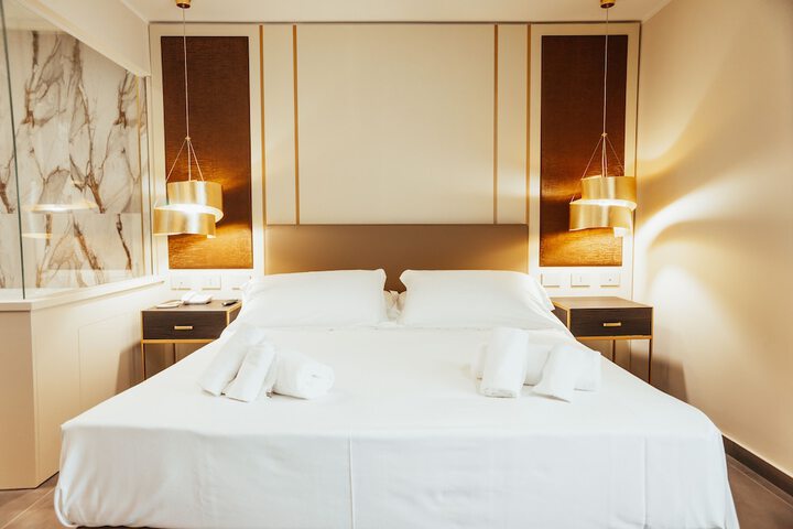 Room 11 of 75