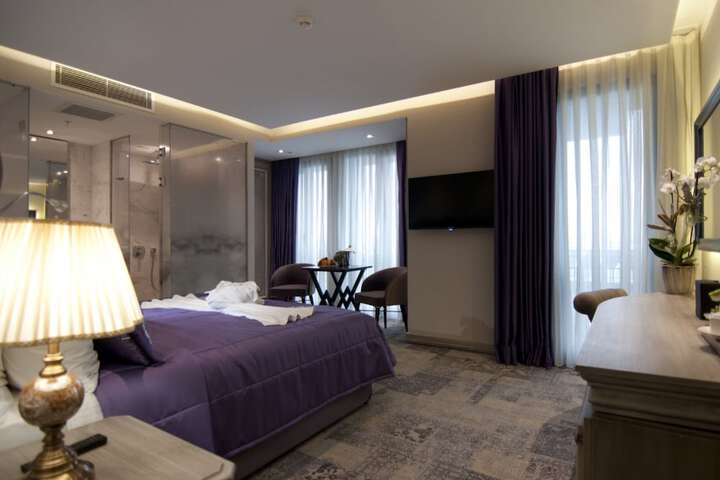 Room 4 of 54