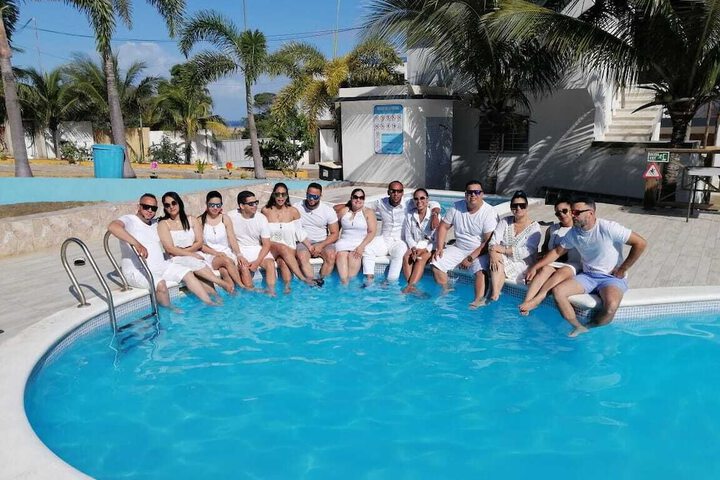 Pool 48 of 102