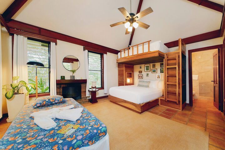 Room 36 of 252