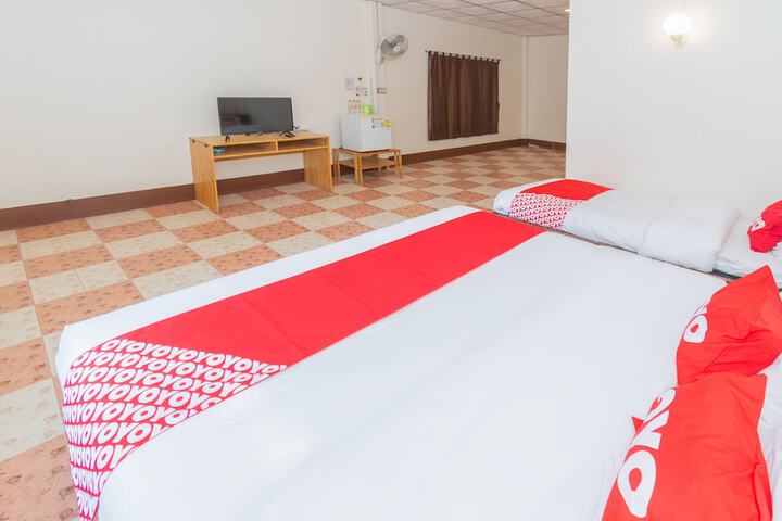 Room 25 of 83