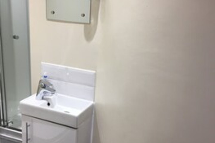Room 5 of 15