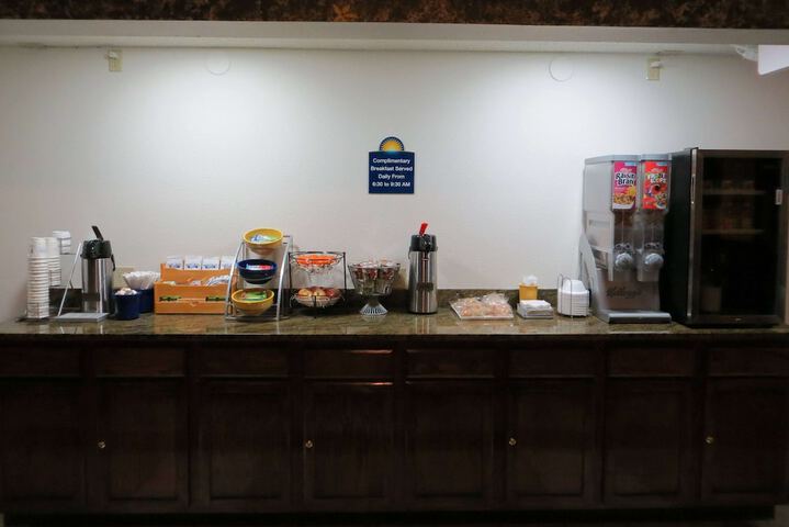 Breakfast/Coffee Service 47 of 60