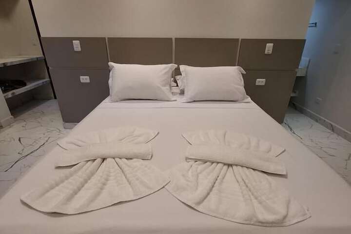 Room 18 of 36