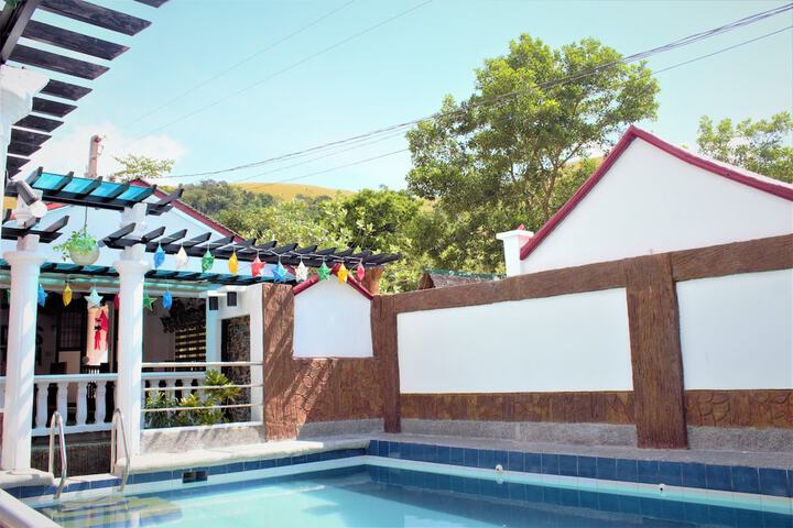 Pool 20 of 31
