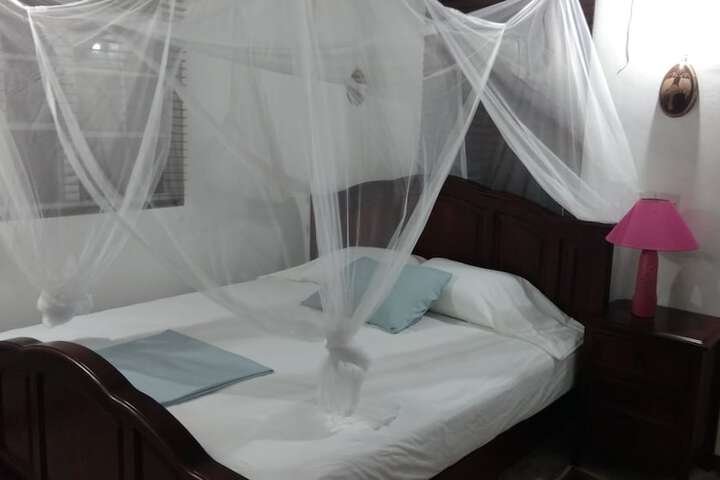 Room 5 of 60