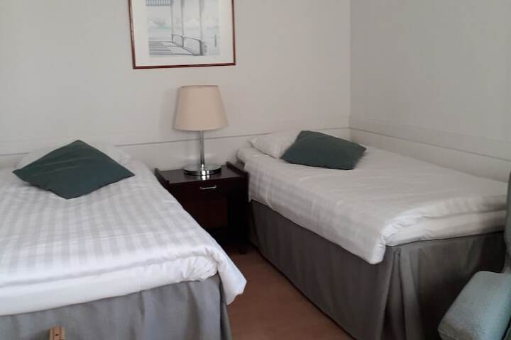Room 12 of 44