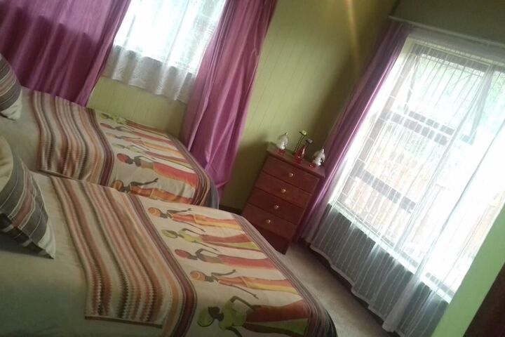 Room 6 of 45