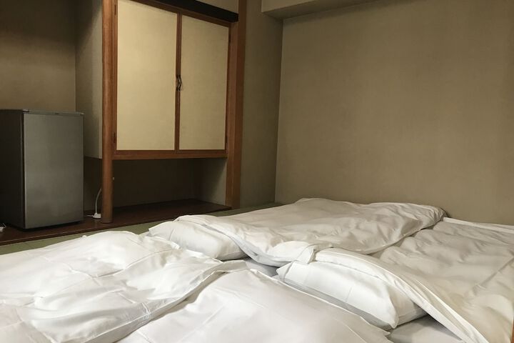 Room 17 of 139