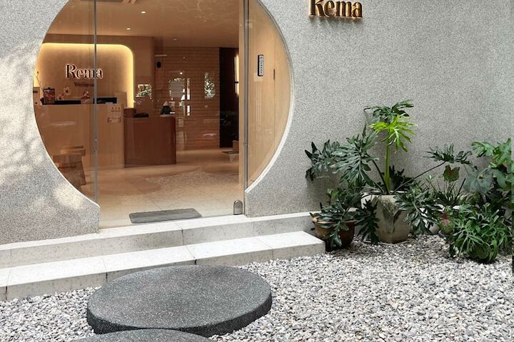 Hotel 20 of 20
