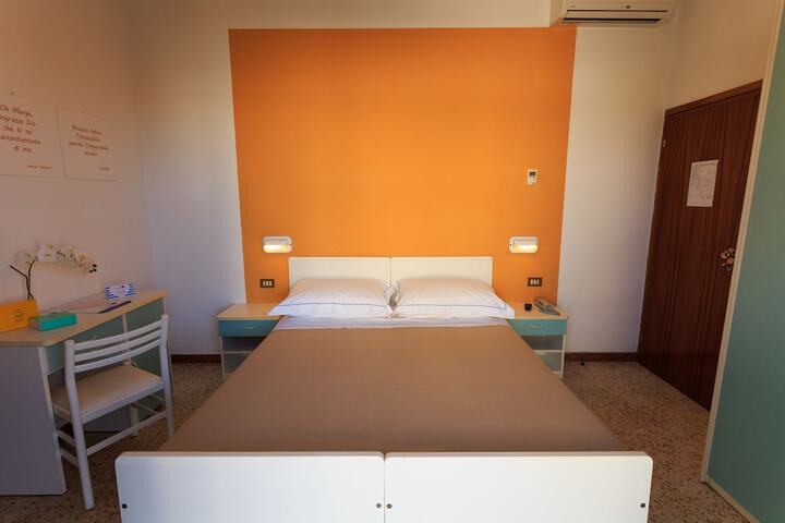 Room 15 of 55