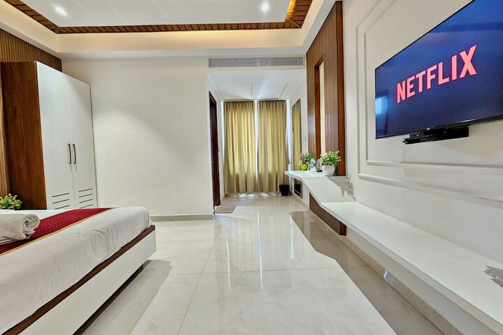 Room 4 of 21