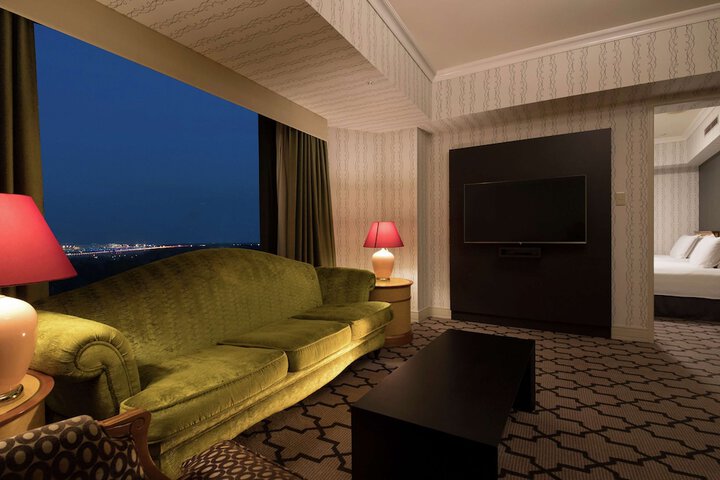 Room 29 of 128
