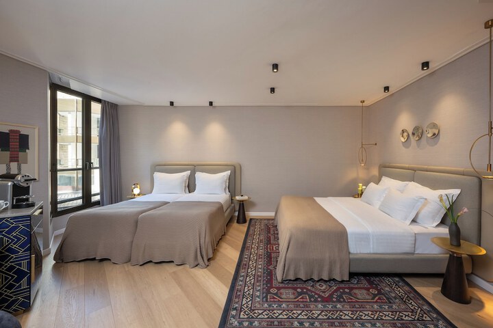 Room 47 of 134
