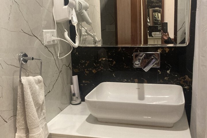 Room 41 of 54