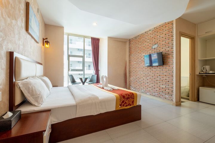 Room 15 of 46